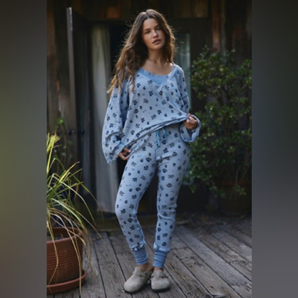 Free People First Base Pullover Set